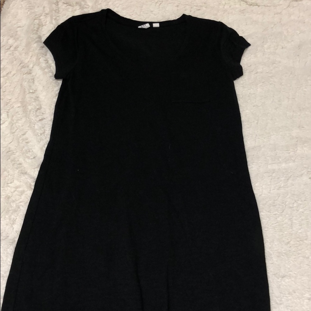 Black t-shirt dress with pocket